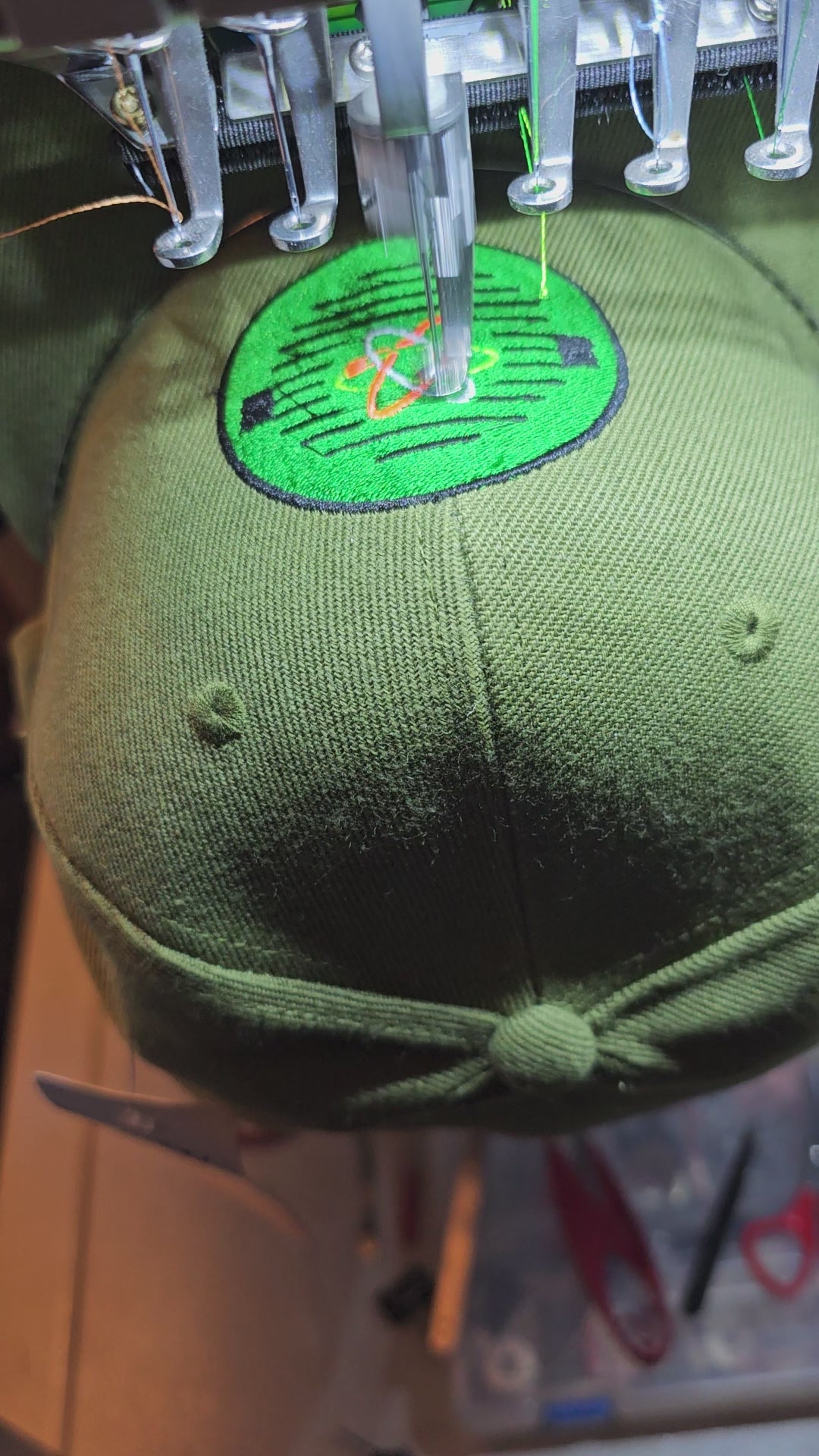 custom embroidery  hats, beanies, bucket hats,also left chest patch, and discounts for company logos and bulk purchases.