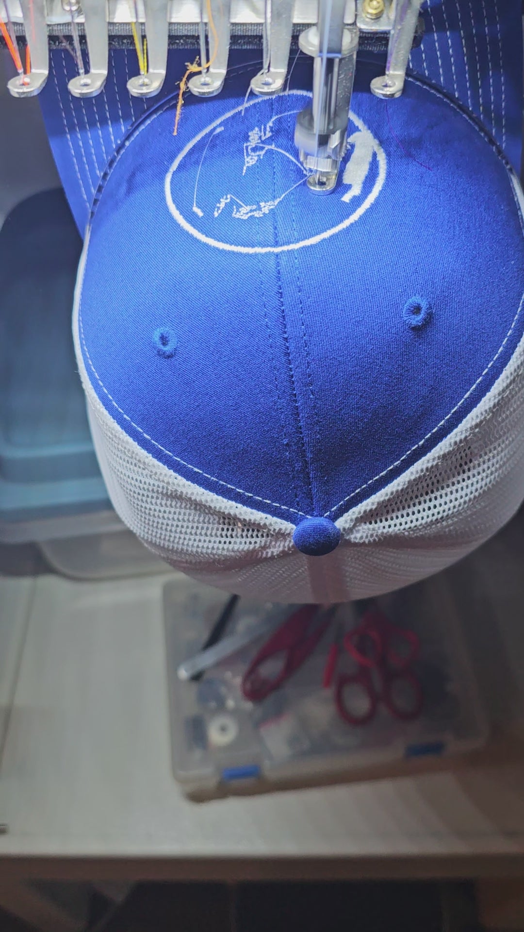 custom embroidery  hats, beanies, bucket hats,also left chest patch, and discounts for company logos and bulk purchases.